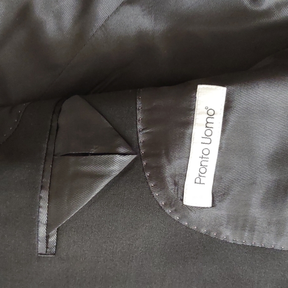 Pronto Uomo Black Suit Jacket and Slacks - Picture 3 of 7